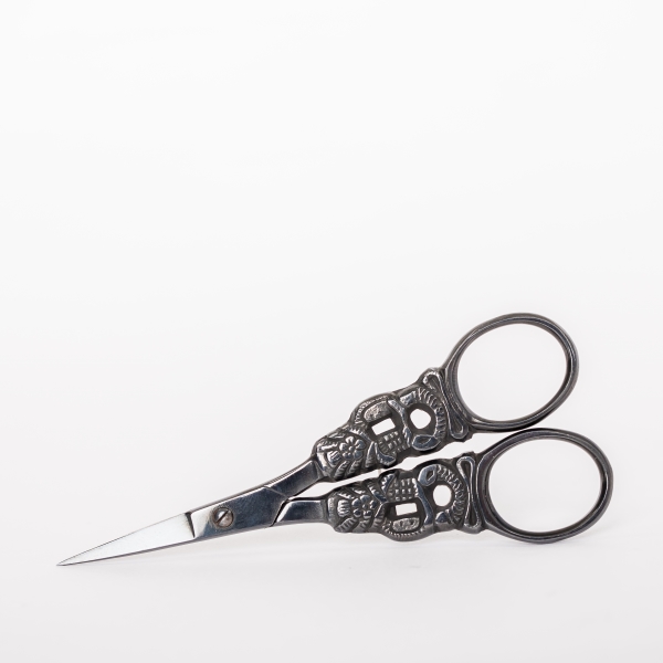 Embroidery scissors vintage black 10cm