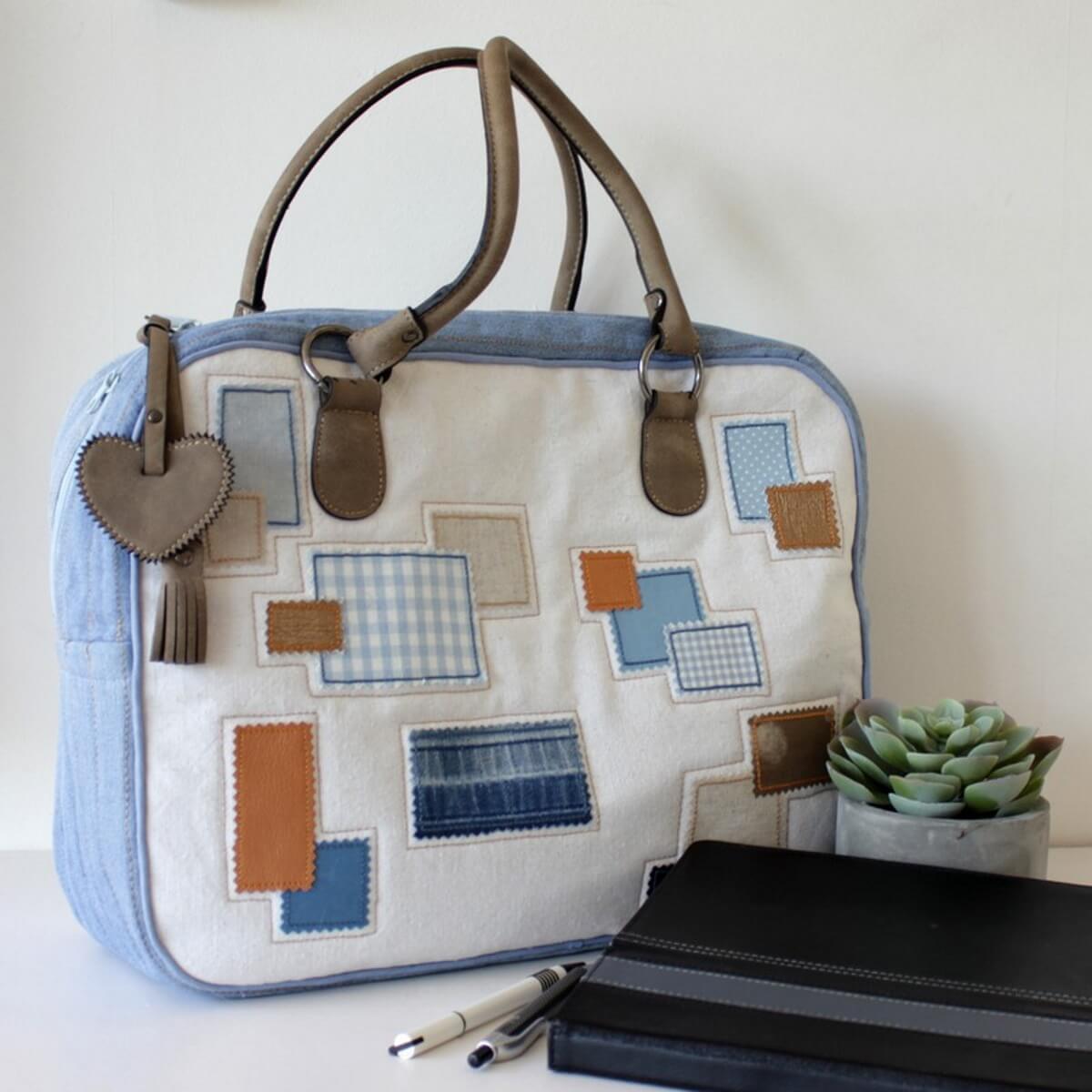 Boro-Laptoptasche-Modellfoto_1200x1200