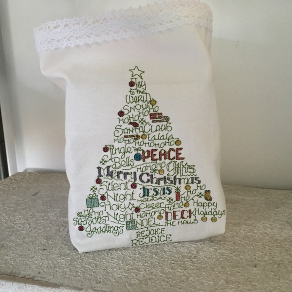 Stickdesign Christmas Tree Word Play (Download)