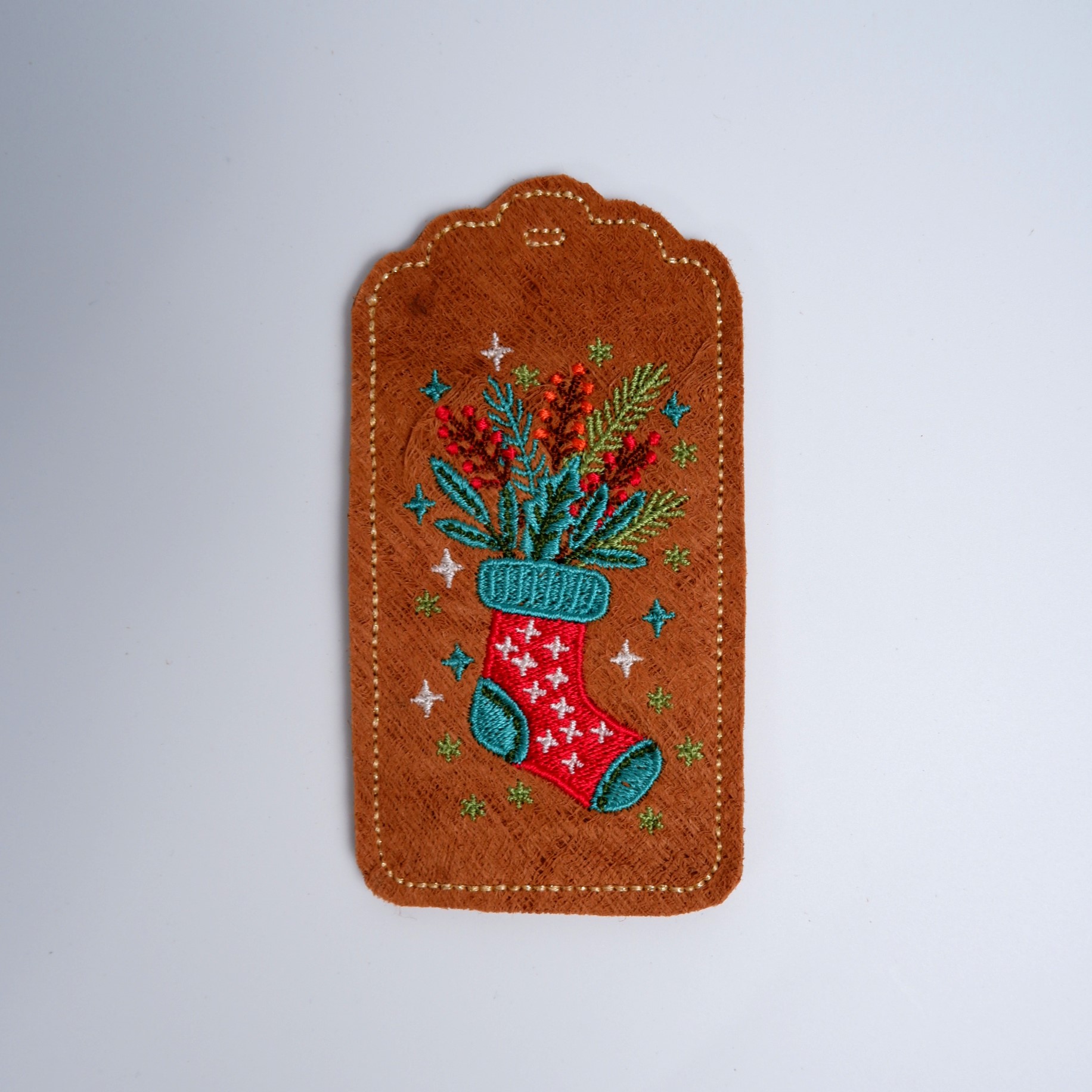 SULKY CHRISTMAS GIFT TAG - FESTIVE
STOCKING (Bestickter Geschenkeanhänger)