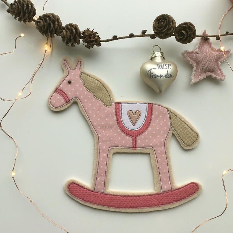 Anhänger Schaukelpferd