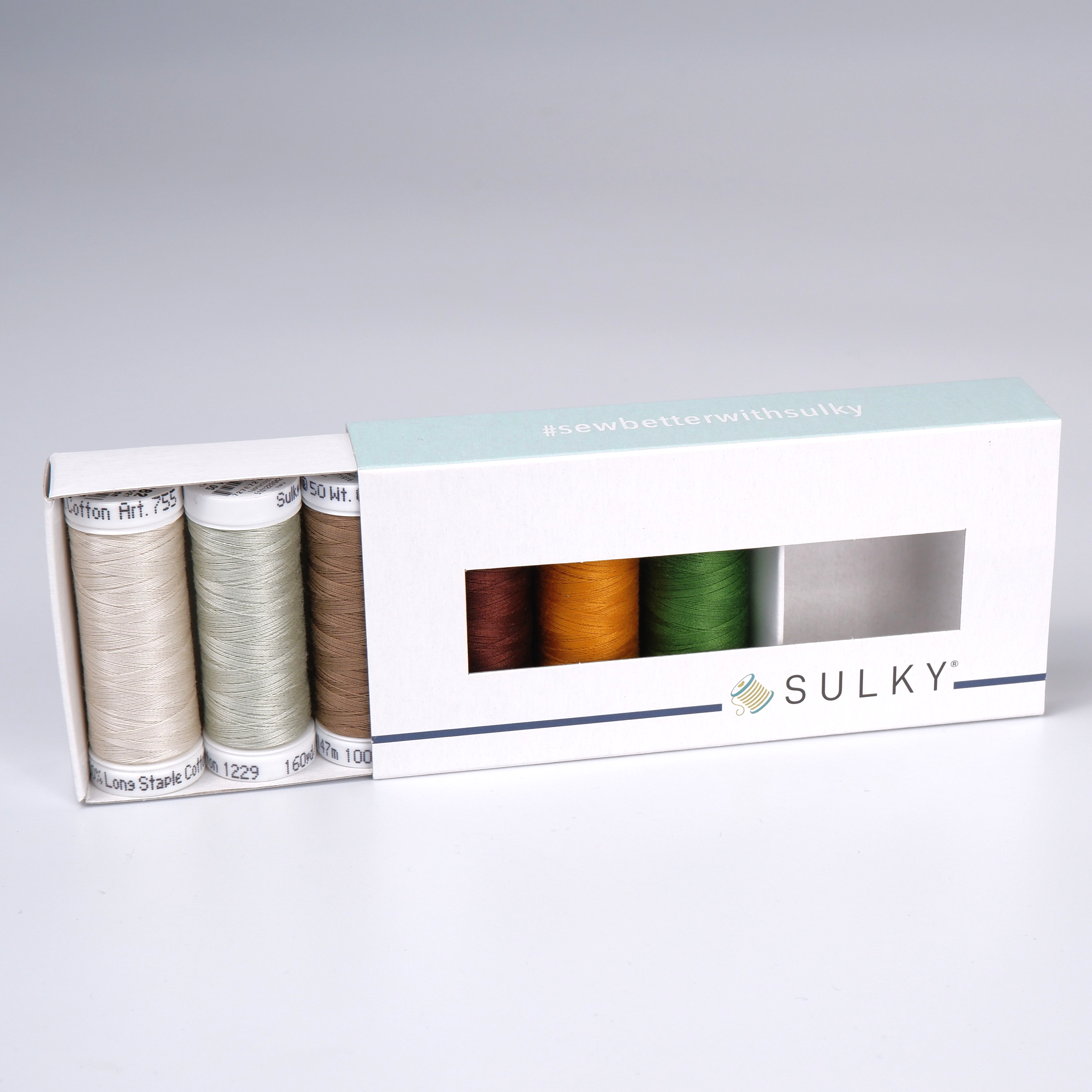 SULKY COTTON 50 - FOREST AND FAUNA 2
(6x 147m Snap Spulen) SULKY COTTON 50 - FOREST AND FAUNA 2
(6x 147m Snap Spulen)